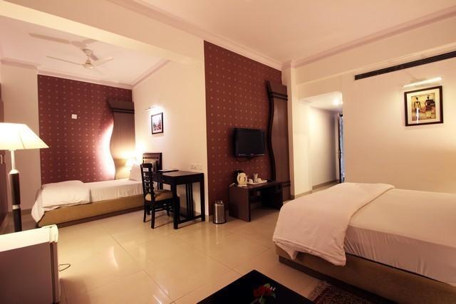 Shiva Oasis Resort نيرمرانا الغرفة الصورة